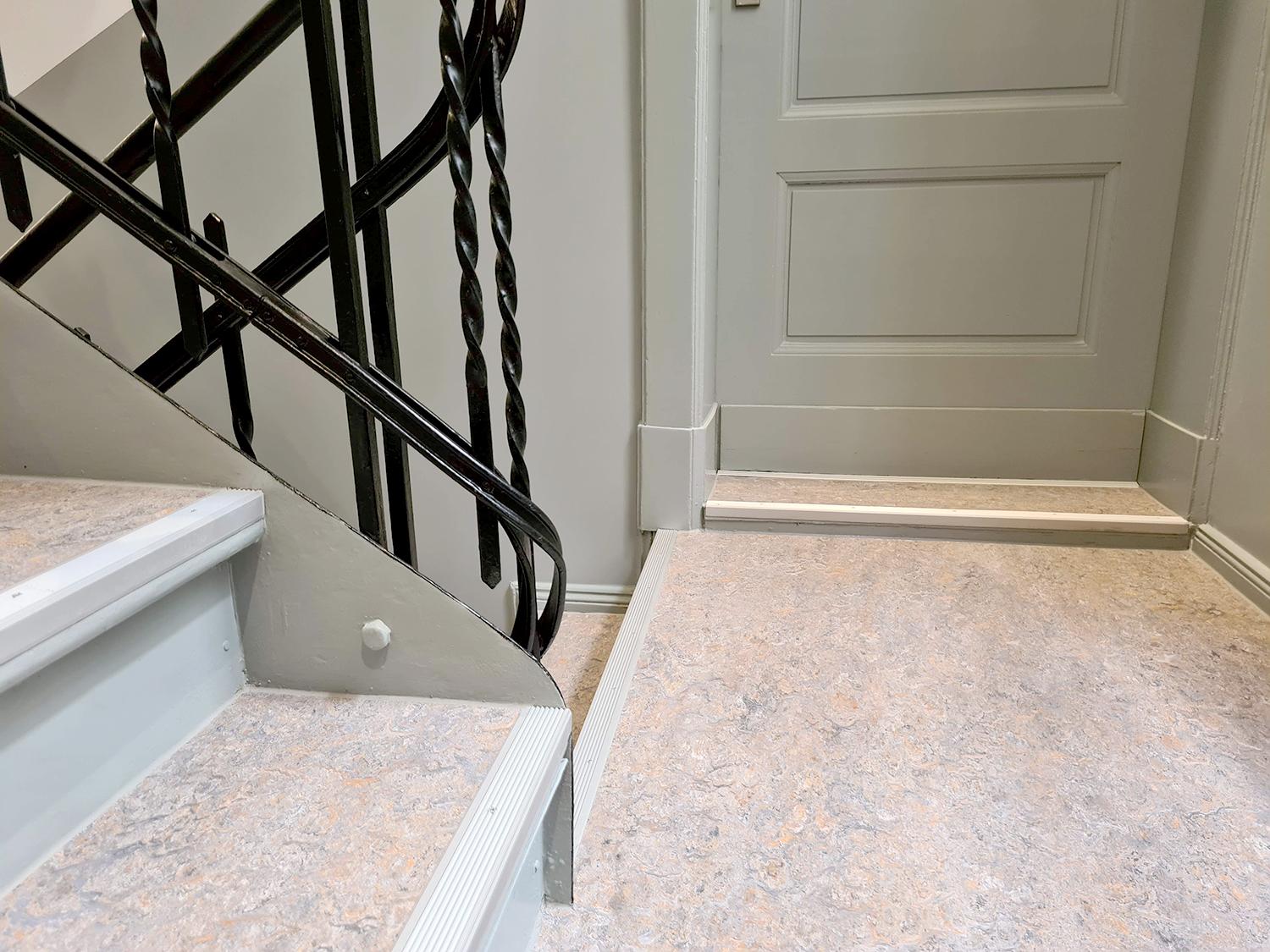 Spreeplan-Projekt-gesund-Bauen-Nebentreppenhaus-modern-nachhaltig-und-oekologisch-in-Berlin